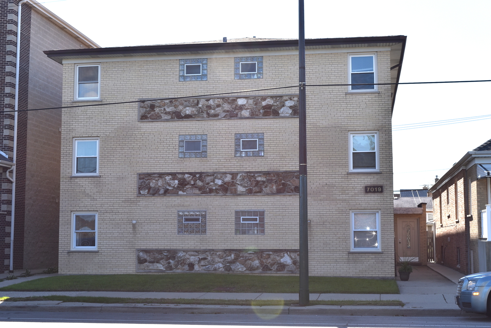 7019 West Irving Park Road, Unit 8 Chicago, IL 60634 - Photo 1 of 18 Gallery Image 1