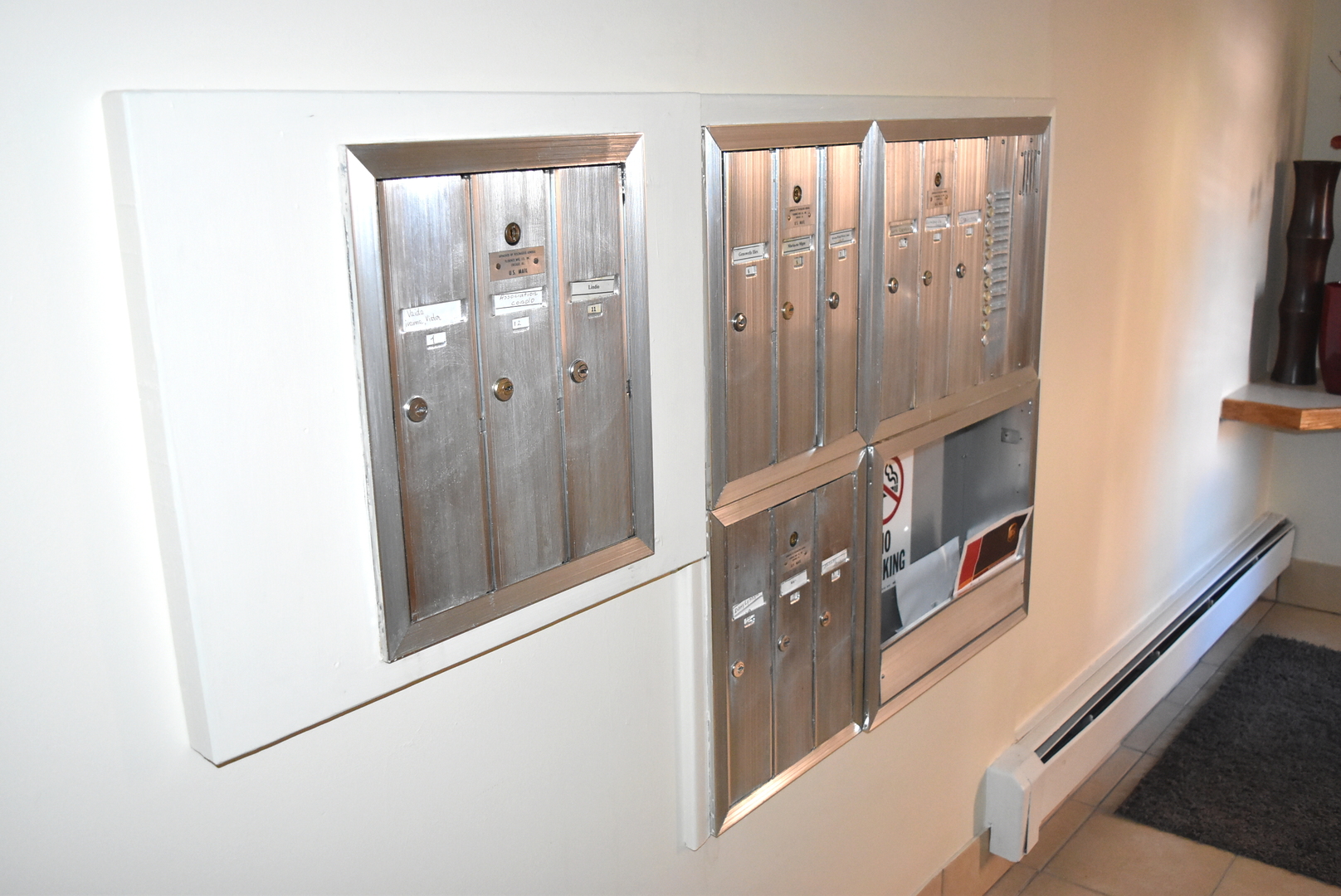 7019 West Irving Park Road, Unit 8 Chicago, IL 60634 - Photo 15 of 18 Gallery Image 15