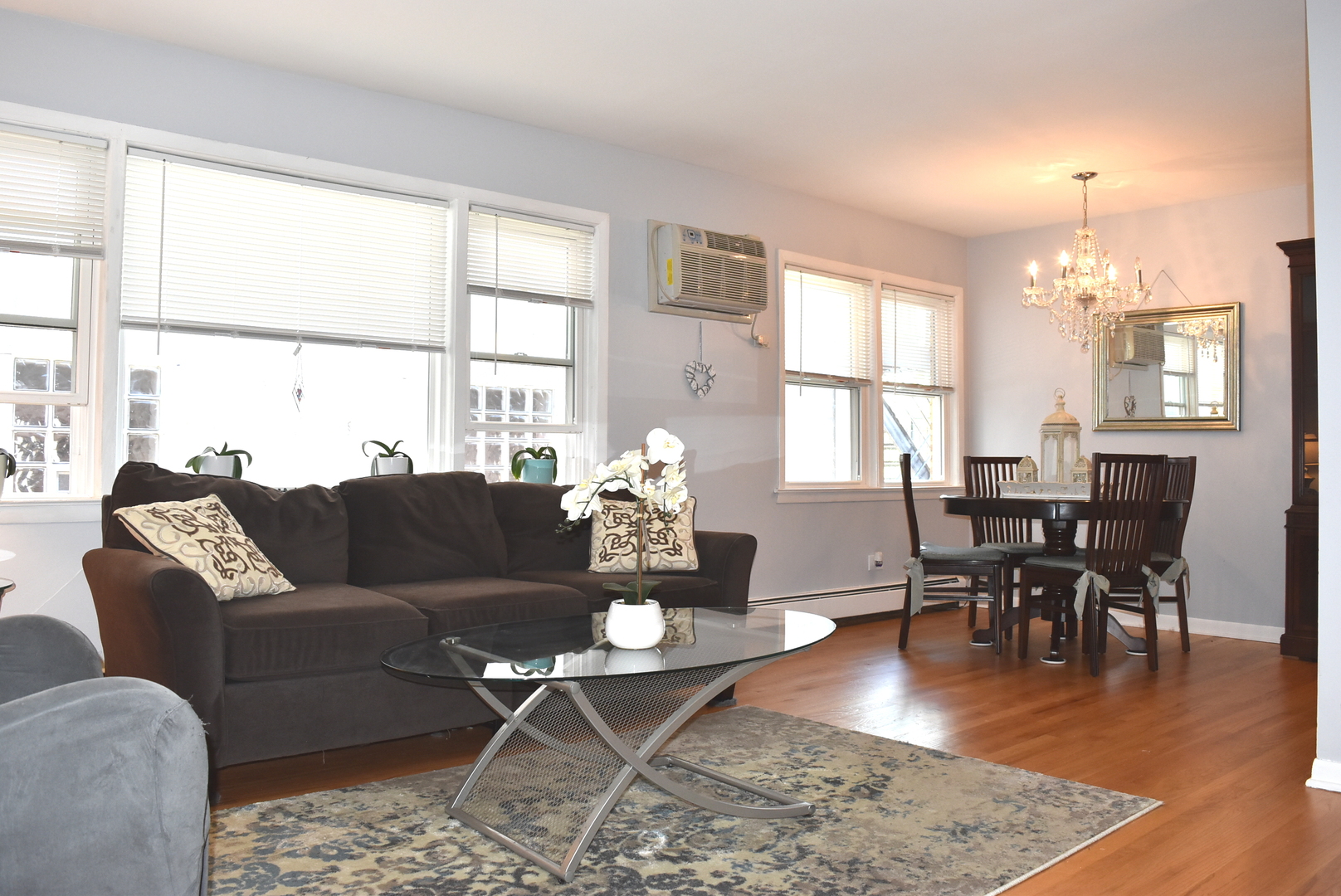 7019 West Irving Park Road, Unit 8 Chicago, IL 60634 - Photo 8 of 18 Gallery Image 8