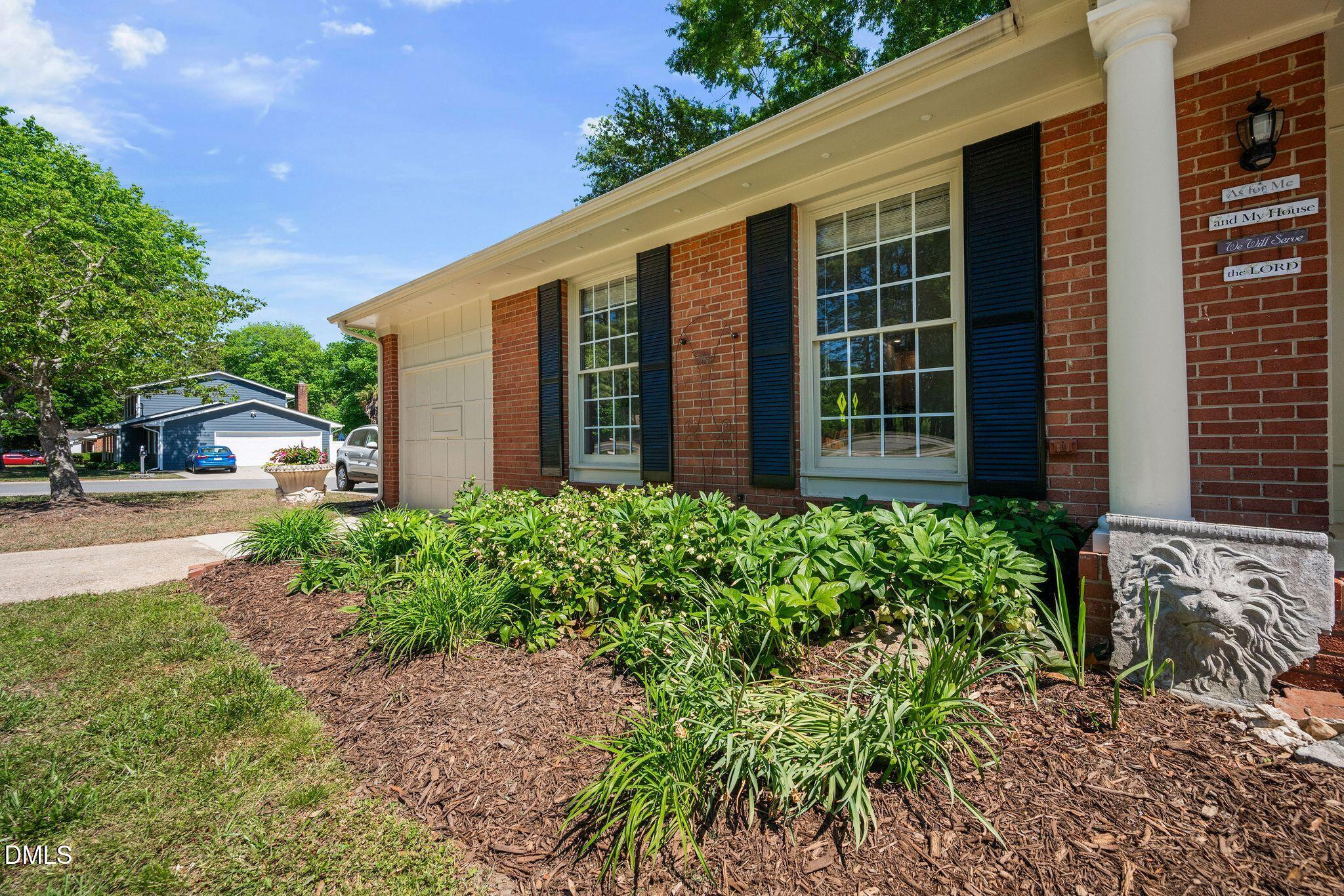 920 Laura Duncan Road Apex, NC 27502 - Photo 4 of 67 10_DSC_5044