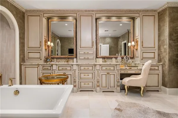 $999,900 | 353 Gentry Road, Washington, LA 70589