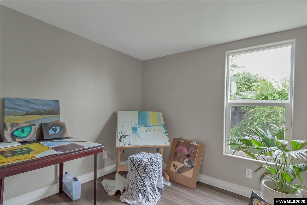 277 Edwards Road South, Unit 127 Monmouth, OR 97361 - Photo 6 of 18 Gallery Image 6