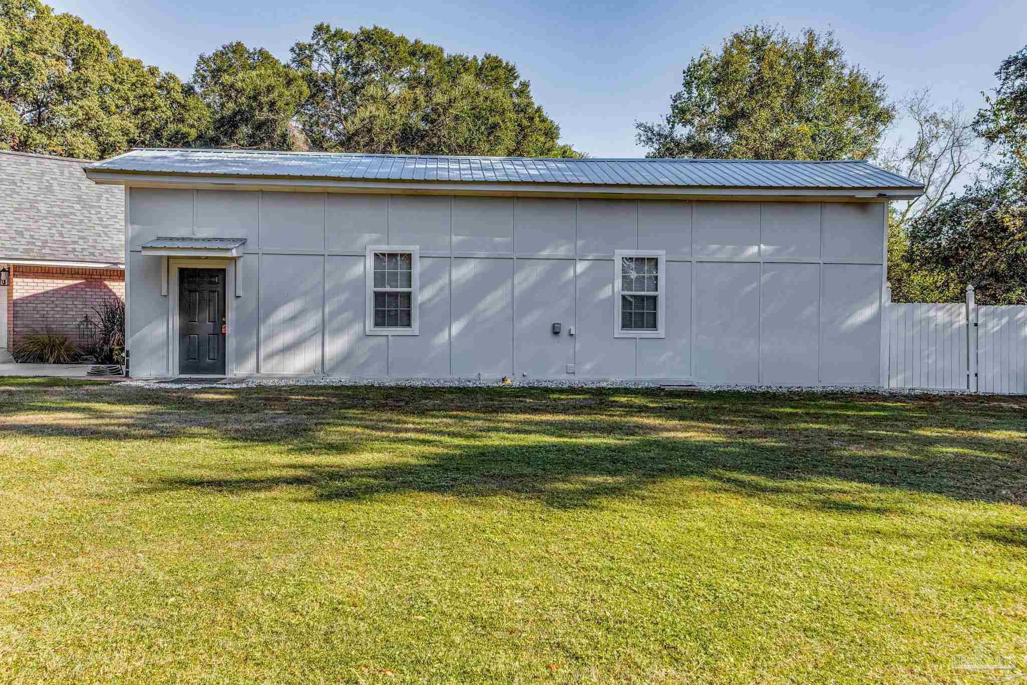 10186 Holsberry Road Pensacola, FL 32534 - Photo 39 of 71 Gallery Image 39