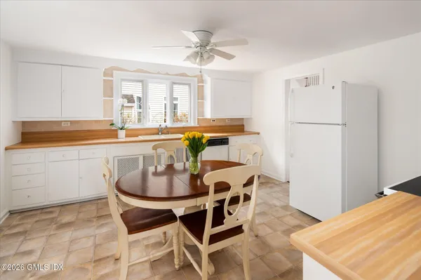 $875,000 | 255 Byram Road, Greenwich, CT 06830