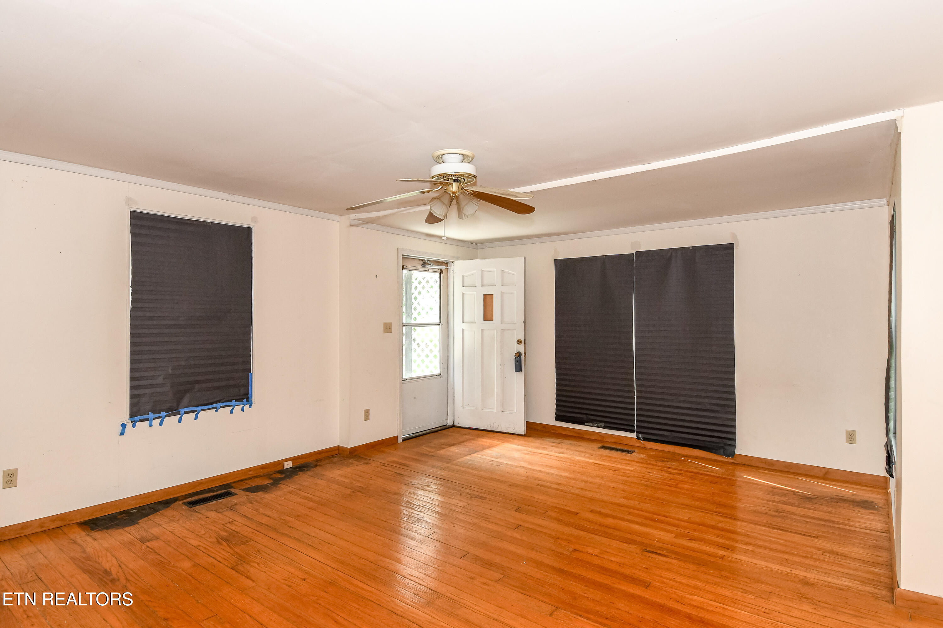 206 Main Road Maryville, TN 37804 - Photo 6 of 14 DSC_6828
