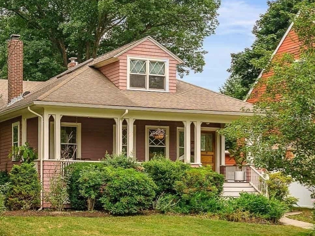 25 Bradford Road Newton, MA 02461 - Photo 1 of 22 Gallery Image 1