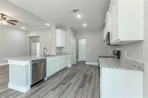 $249,900 | 1219 South Montgomery Street, Sherman, TX 75090