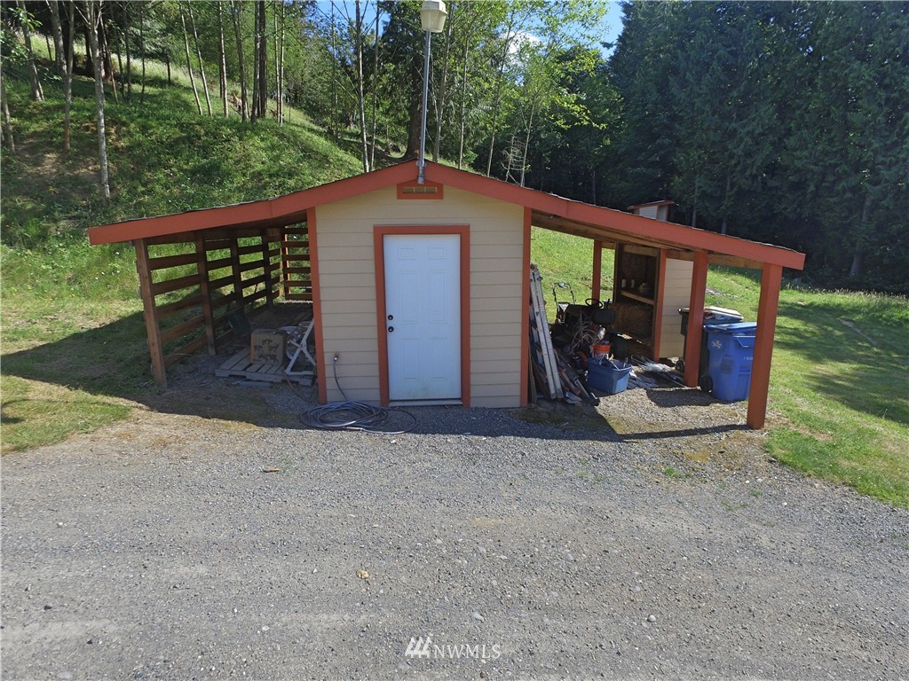216 Halliday Road Centralia, WA 98531 - Photo 4 of 19 Gallery Image 4