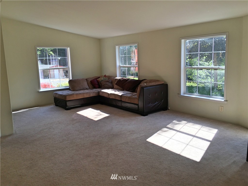 216 Halliday Road Centralia, WA 98531 - Photo 8 of 19 Gallery Image 8