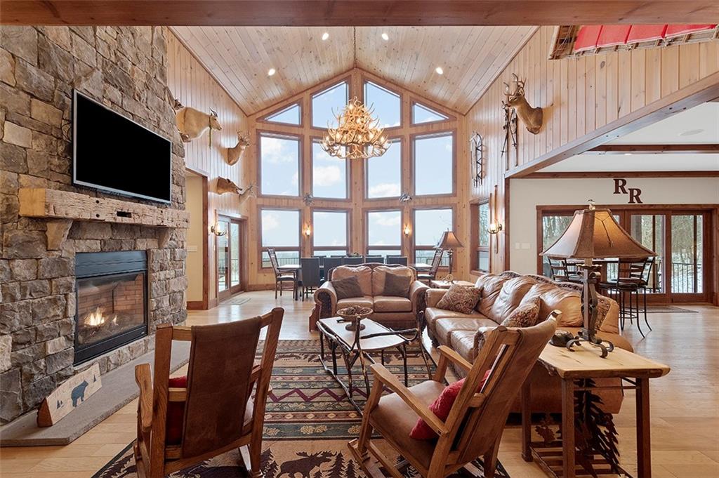 673 Camp Run Road Somerset, PA 15501 - Photo 2 of 25 Gallery Image 2
