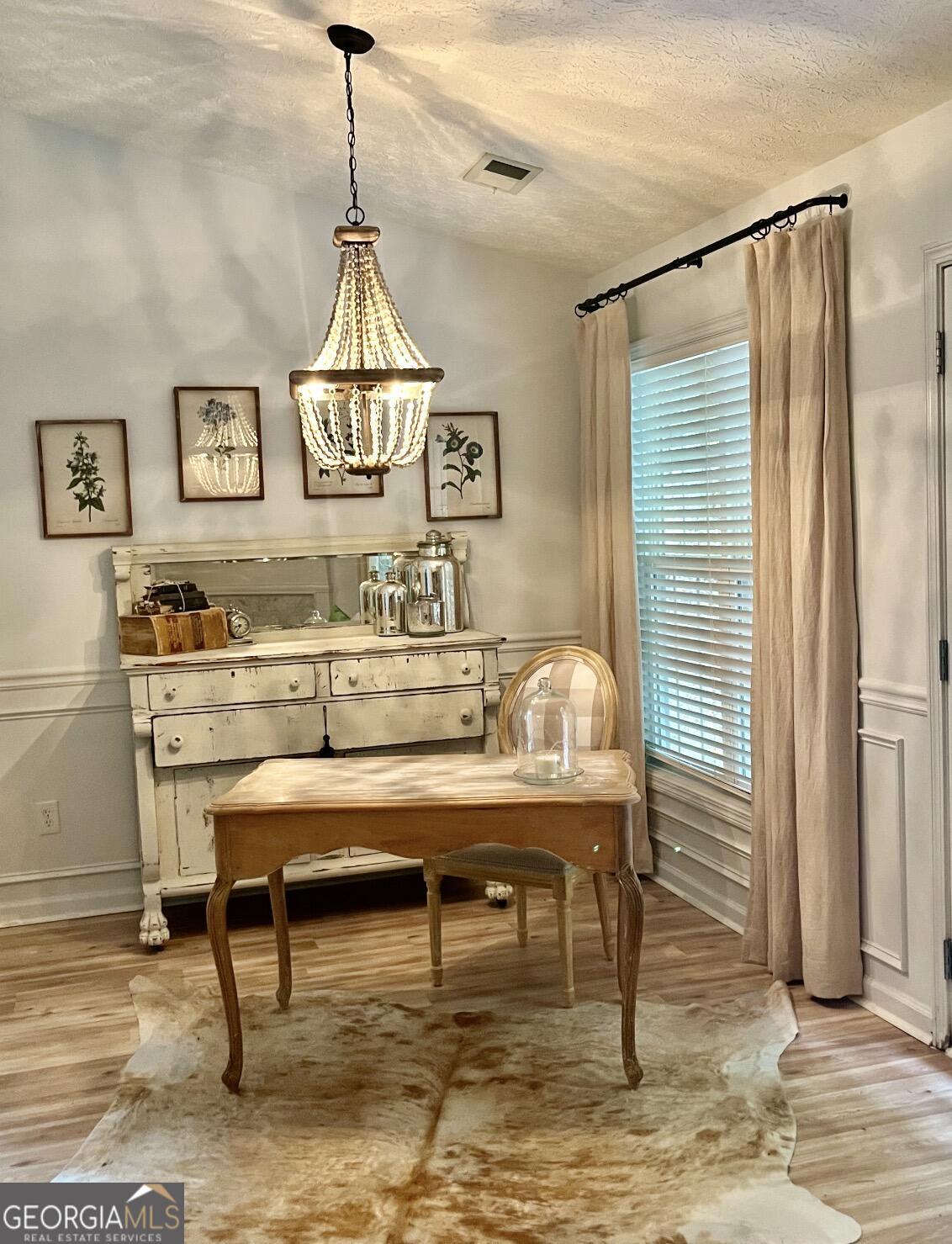 11 Winter Lane Newnan, GA 30265 - Photo 5 of 11 a workspace with furniture and window