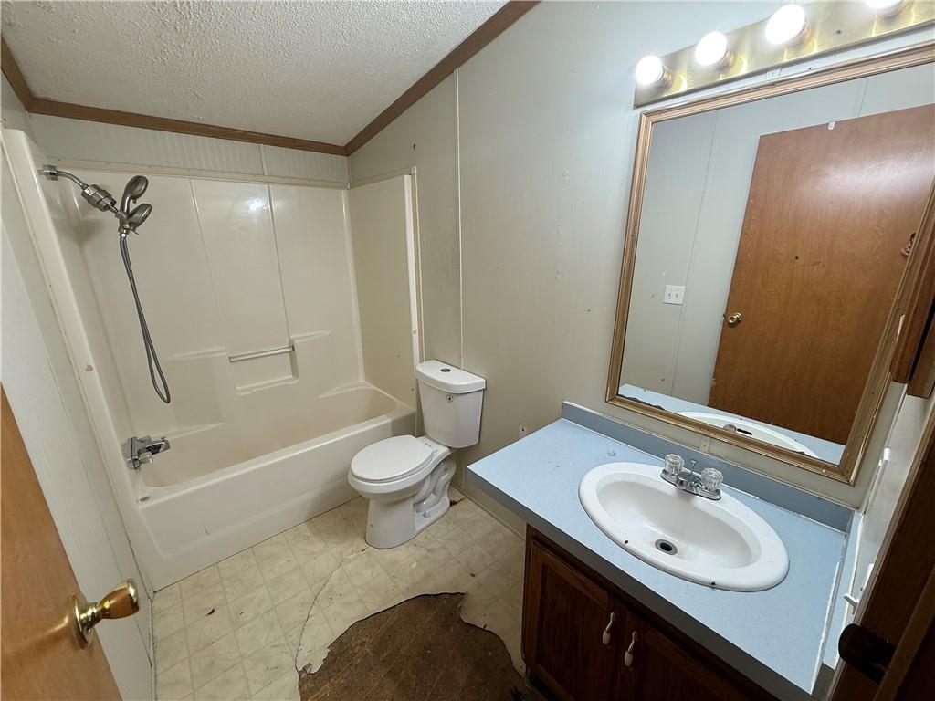 18505 East Truman Road Independence, MO 64057 - Photo 18 of 25