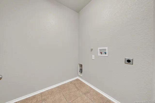 $2,300 | 3502 Bennington Way, San Antonio, TX 78261