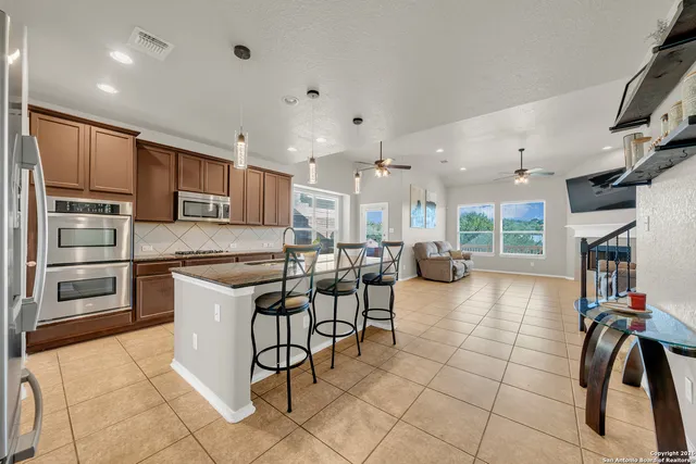 $2,300 | 3502 Bennington Way, San Antonio, TX 78261