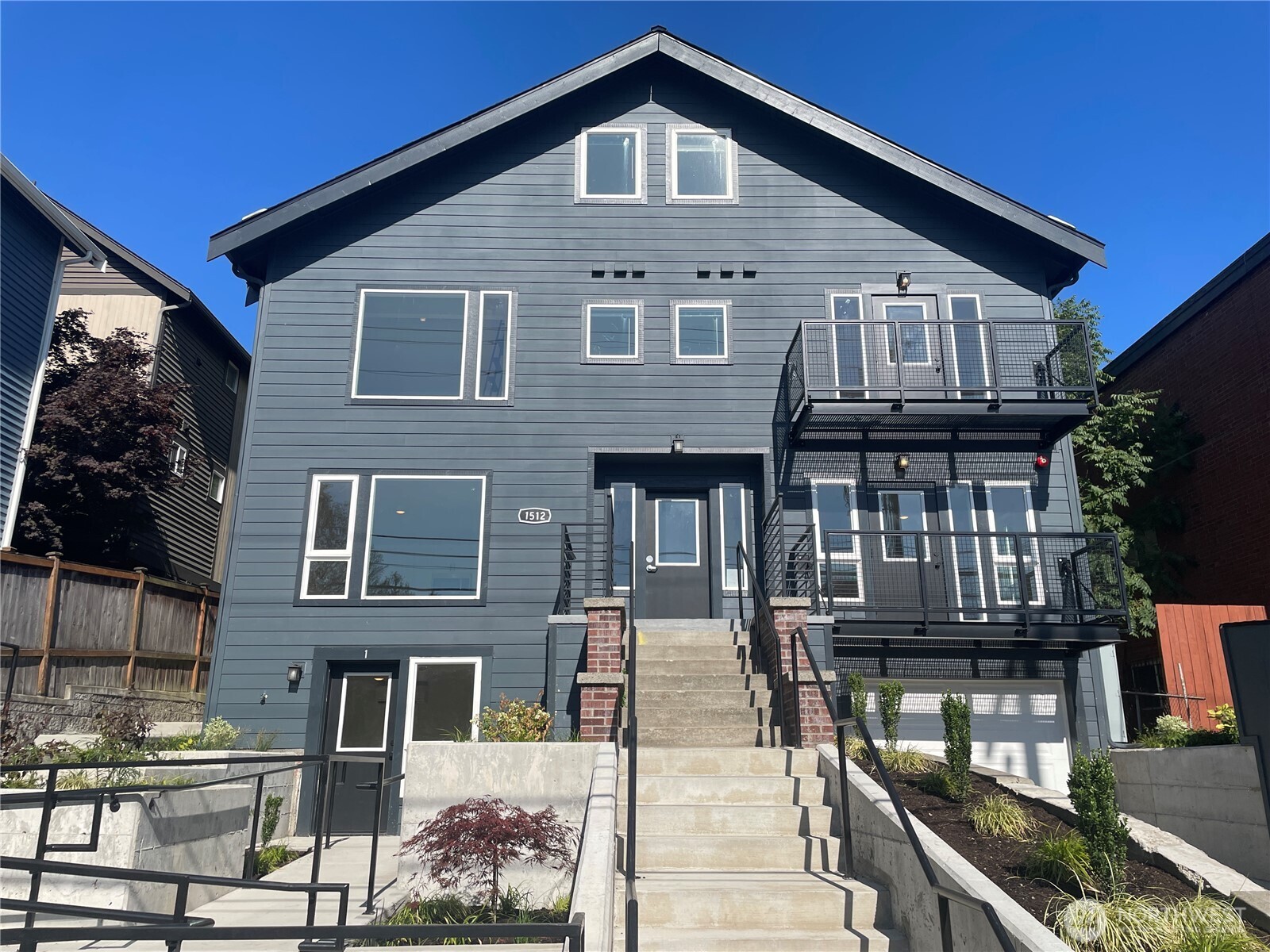 1512 12th Avenue South Seattle, WA 98144 - Photo 2 of 19