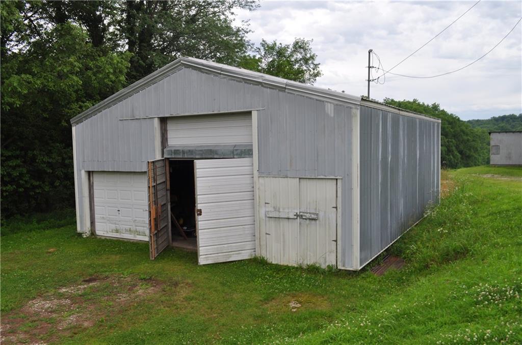 33135 Iatan Road Weston, MO 64098 - Photo 27 of 43