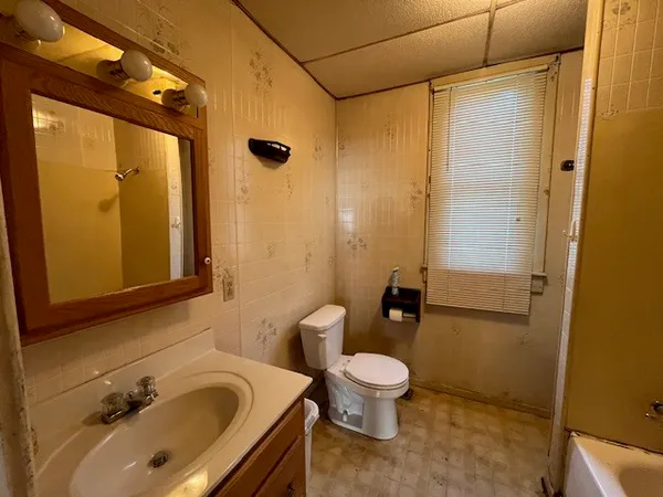 $69,900 | 409 East Everett Street, Marion, IL 62959