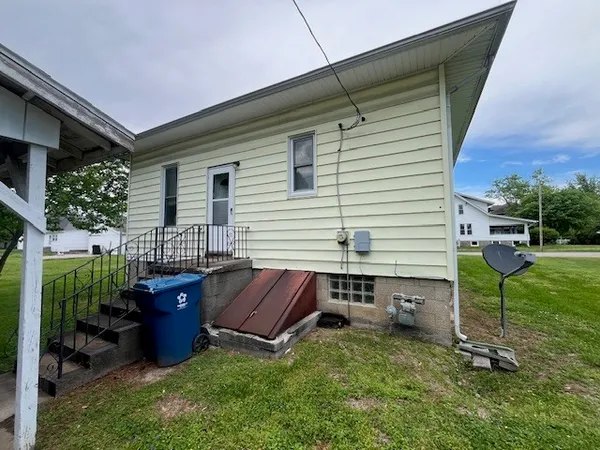 $69,900 | 409 East Everett Street, Marion, IL 62959