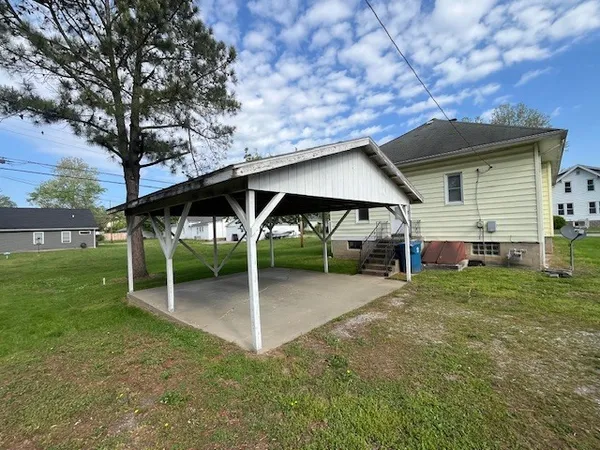 $69,900 | 409 East Everett Street, Marion, IL 62959