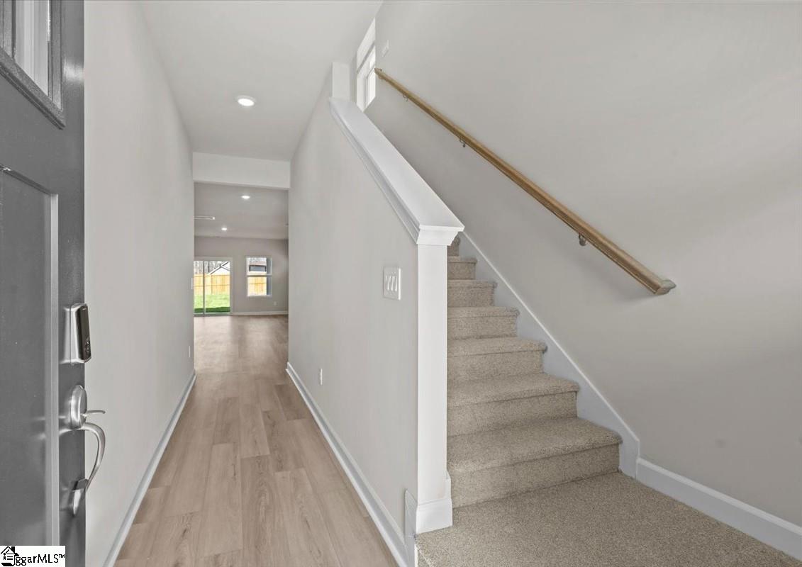 566 Crowder Place Piedmont, SC 29673 - Photo 3 of 43