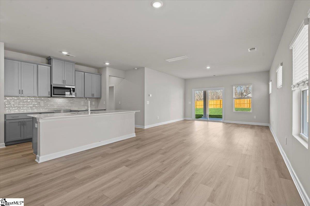 566 Crowder Place Piedmont, SC 29673 - Photo 4 of 43