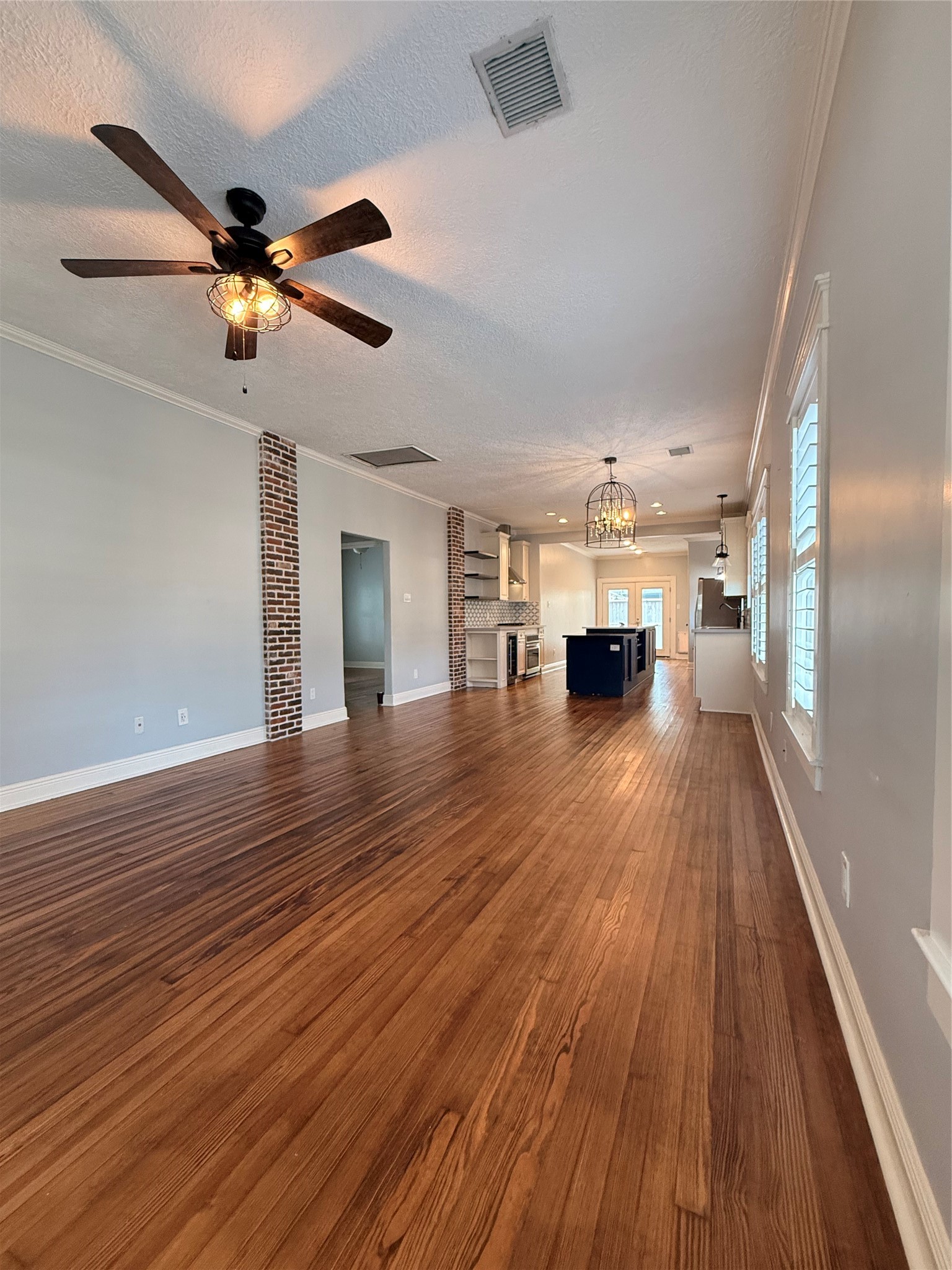 1120 Winston Street Houston, TX 77009 - Photo 12 of 32