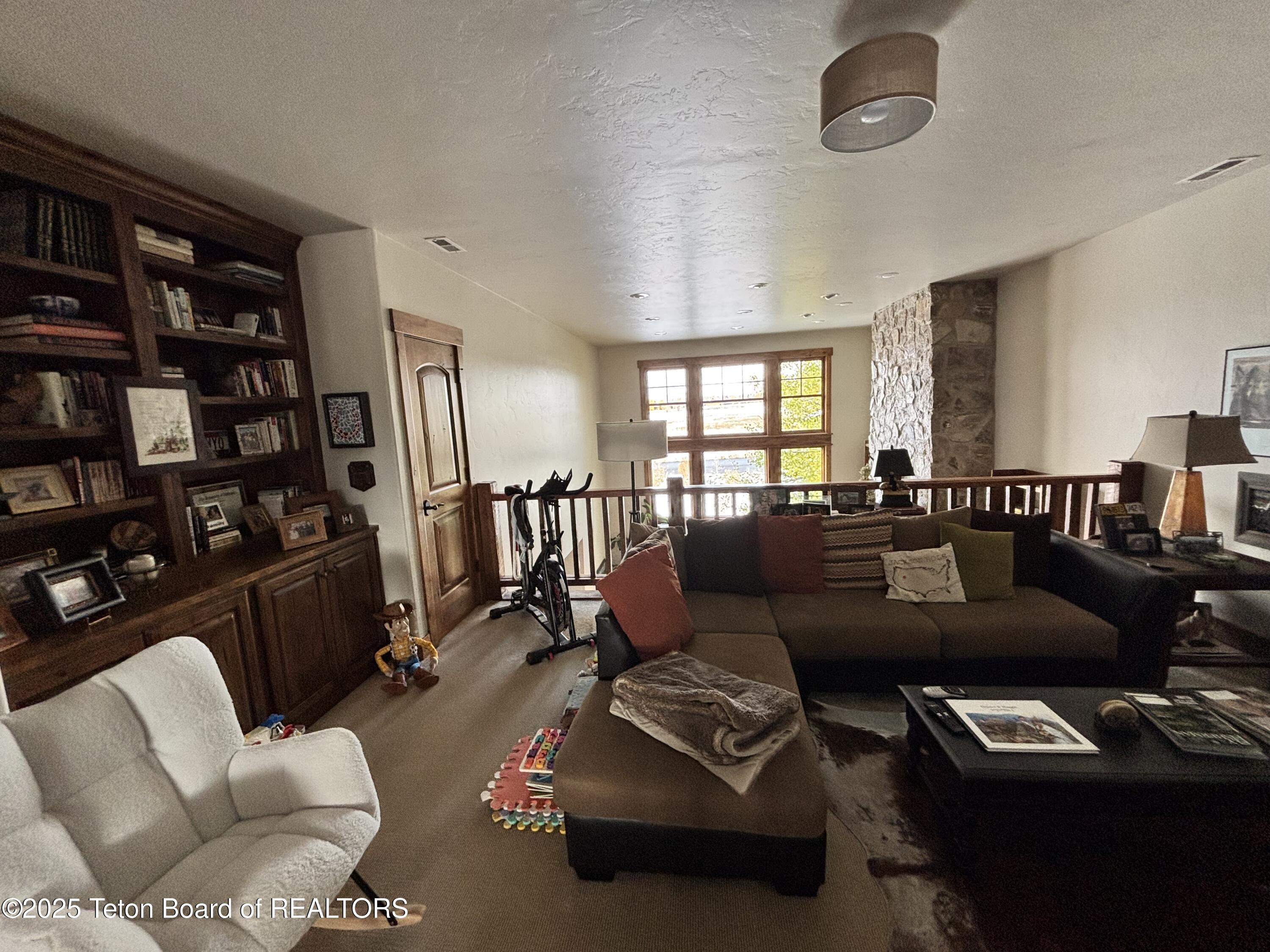 90 Bison Drive Victor, ID 83455 - Photo 20 of 33 IMG_1164