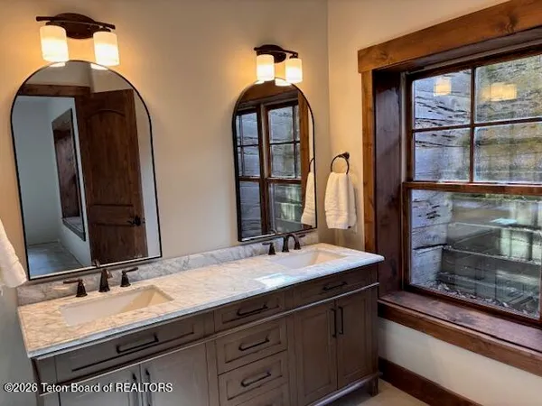 $1,750,000 | 90 Bison Drive, Victor, ID 83455