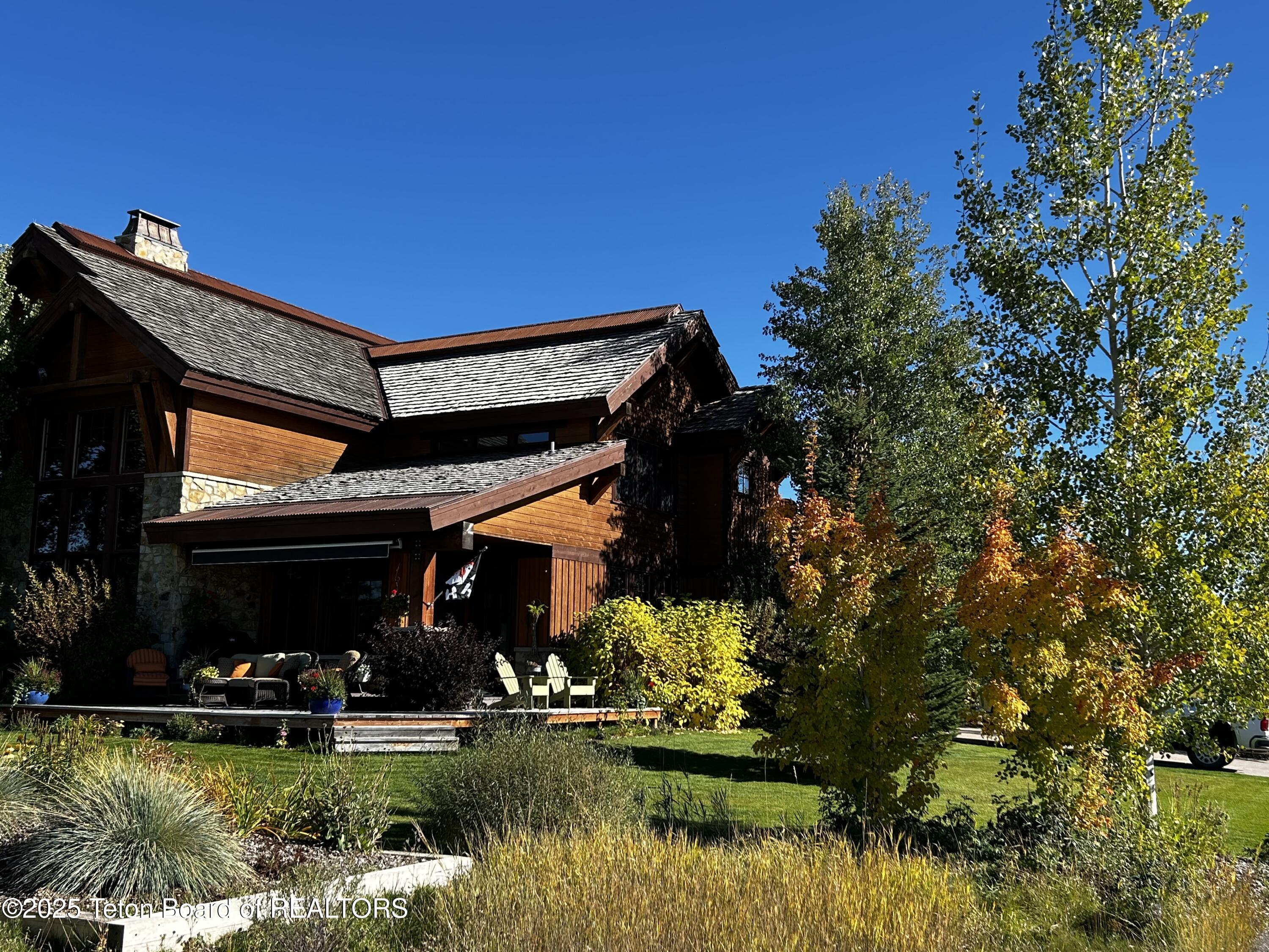 90 Bison Drive Victor, ID 83455 - Photo 7 of 33 IMG_0807