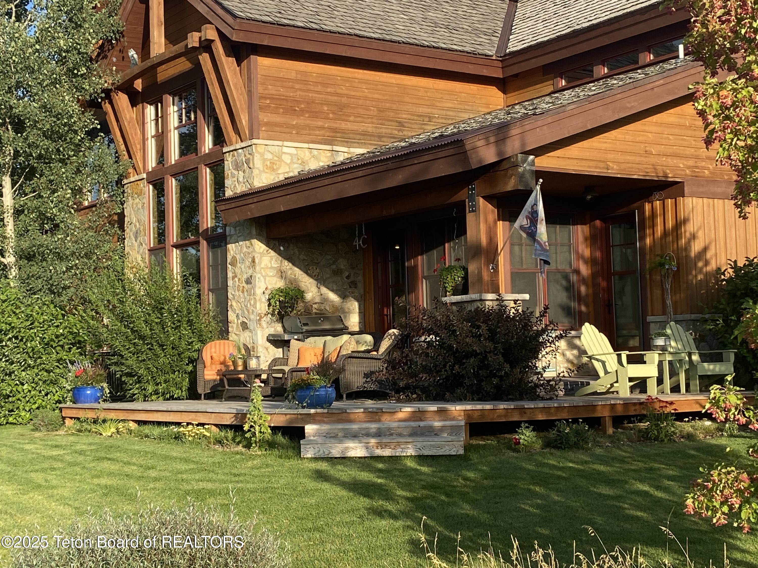 90 Bison Drive Victor, ID 83455 - Photo 10 of 33 IMG_6413