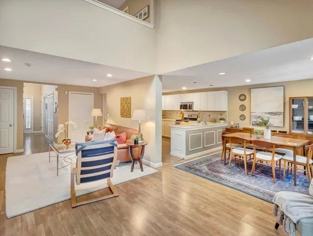 $535,000 | 10 Kettle Lane, Unit 10, Mashpee, MA 02649