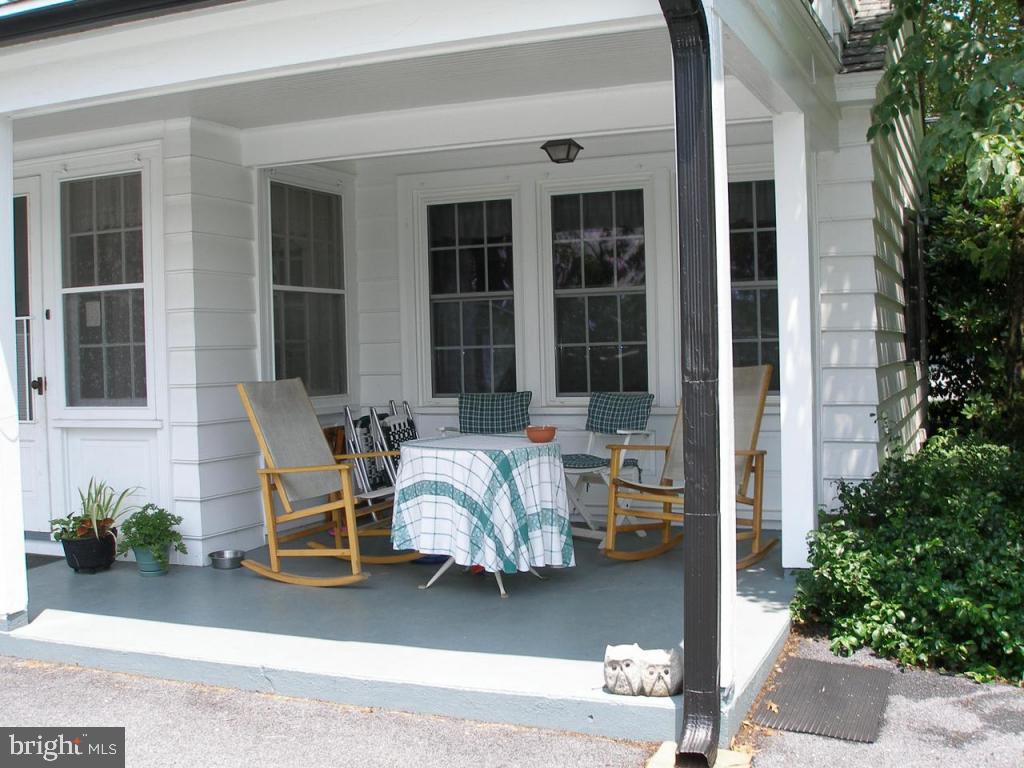 14 Landis Valley Road Lititz, PA 17543 - Photo 4 of 18