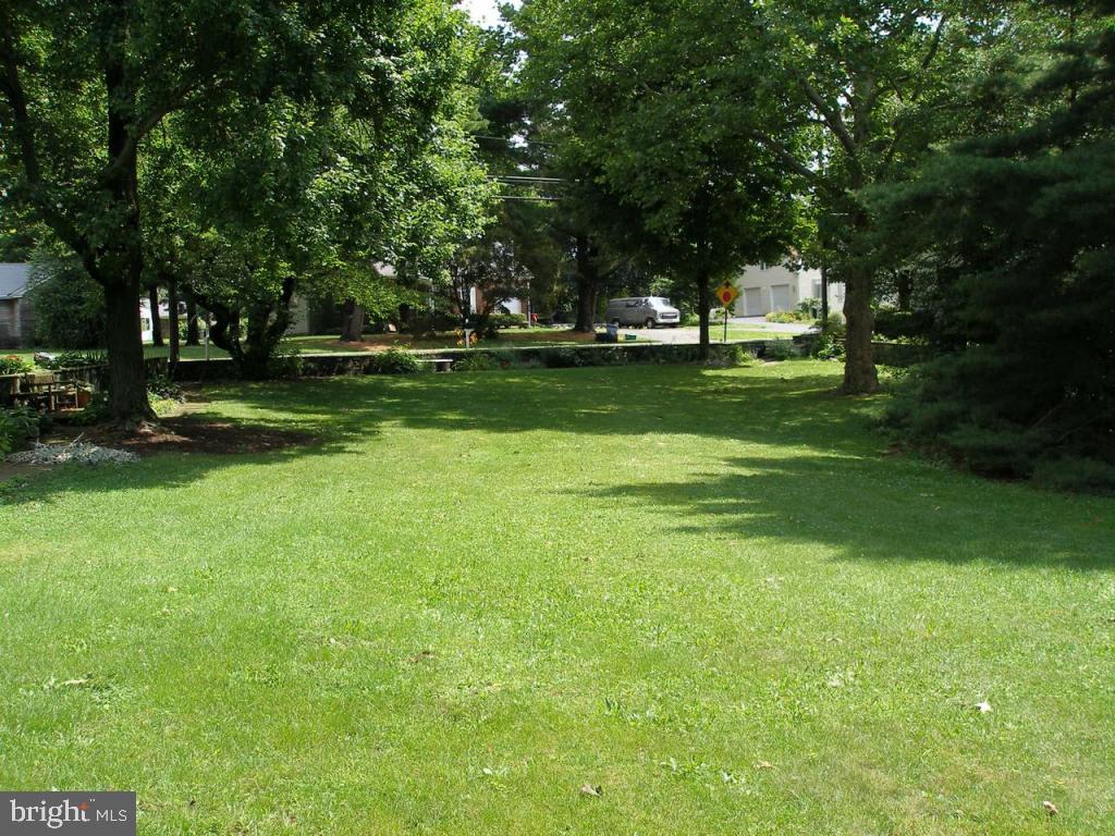 14 Landis Valley Road Lititz, PA 17543 - Photo 6 of 18