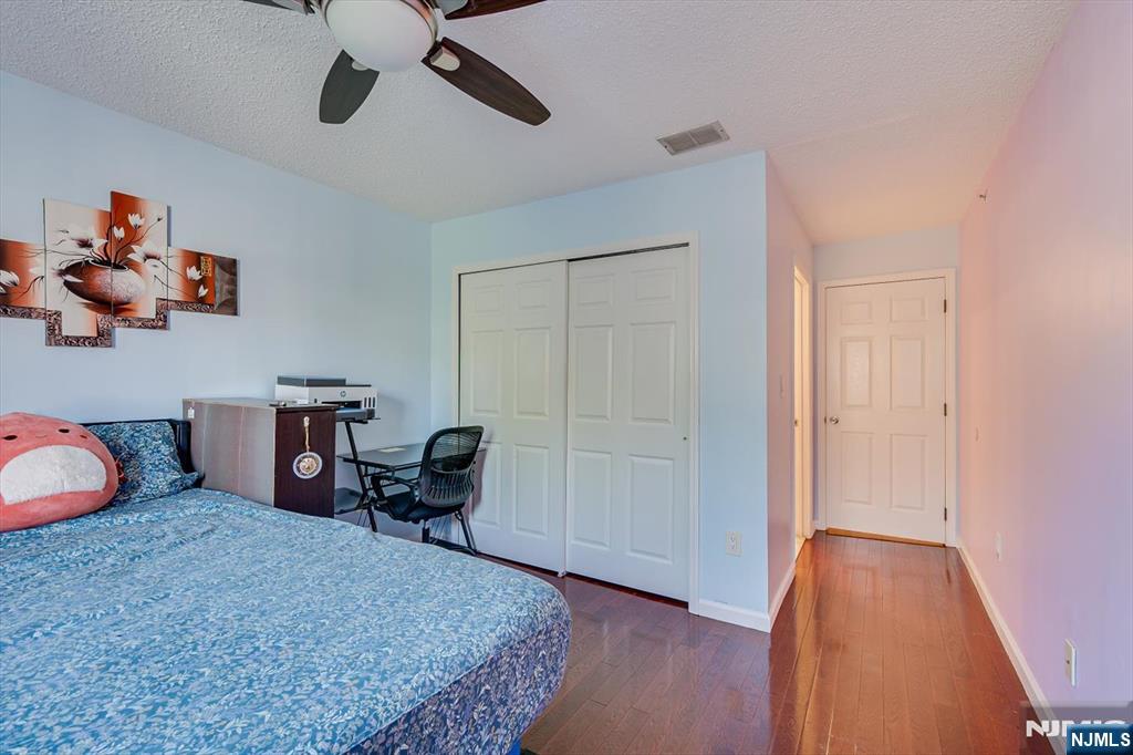 202 Prestwick Way, Unit 202 Edison, NJ 08820 - Photo 28 of 34