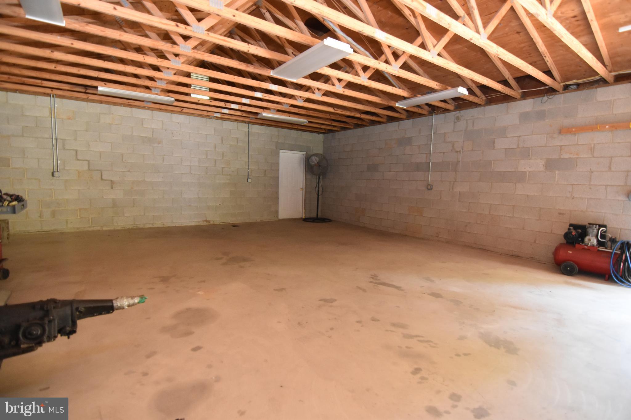 20360 Poplar Ridge Road Lexington Park, MD 20653 - Photo 19 of 30 garage