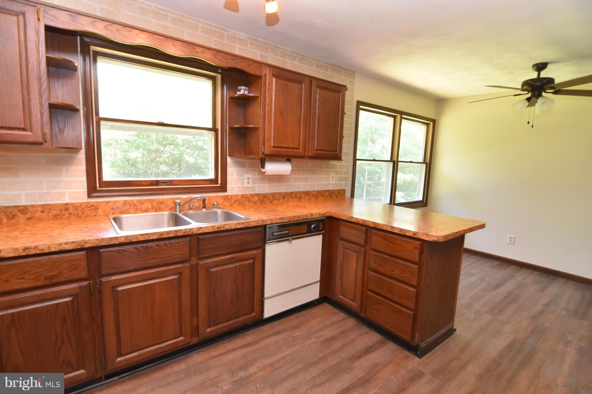 20360 Poplar Ridge Road Lexington Park, MD 20653 - Photo 6 of 30 Kitchen