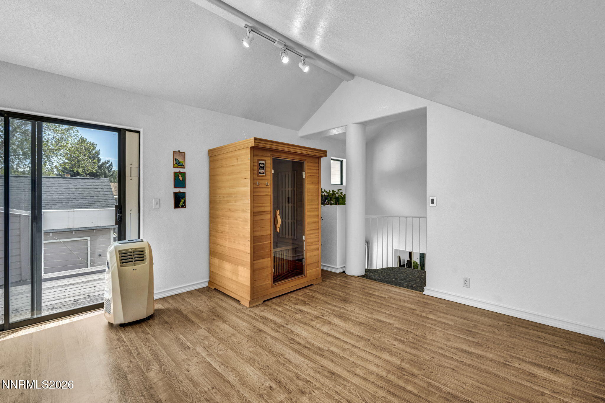 1350 Feather Way Reno, NV 89509 - Photo 29 of 57 Loft