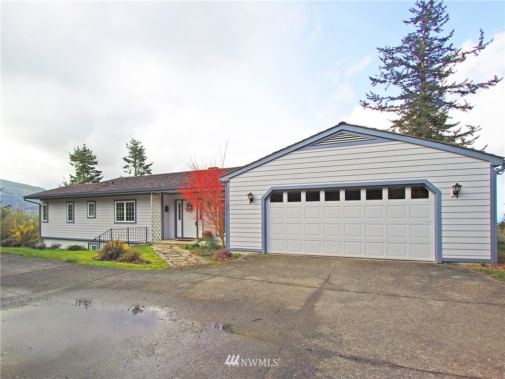 1643 Doe Run Road Sequim, WA 98382 - Photo 2 of 25