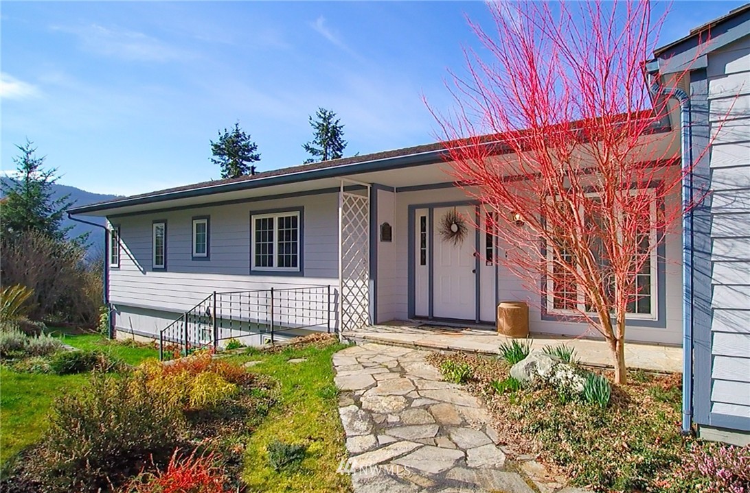 1643 Doe Run Road Sequim, WA 98382 - Photo 3 of 25