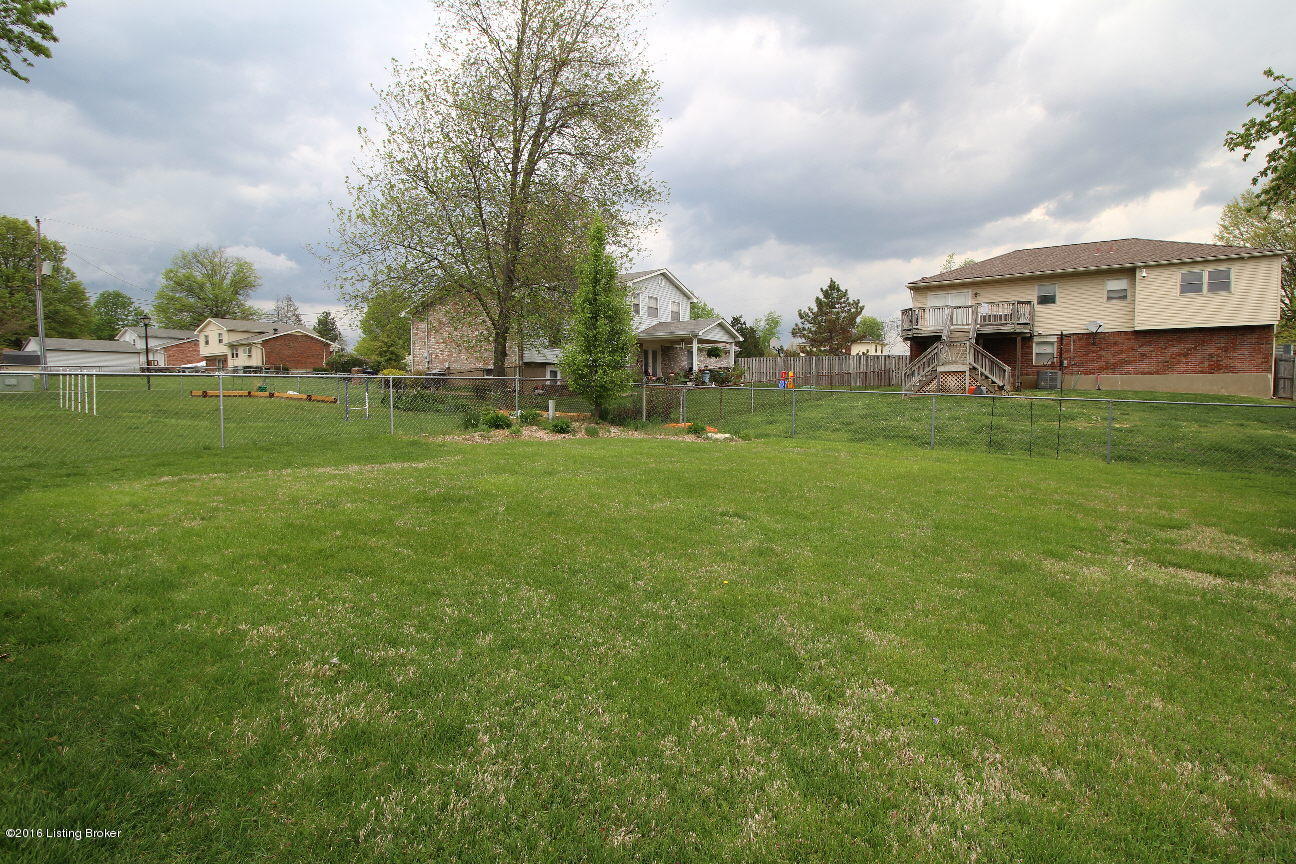 10203 St Rene Road Jeffersontown, KY 40299 - Photo 24 of 24 LARGE BACK YARD