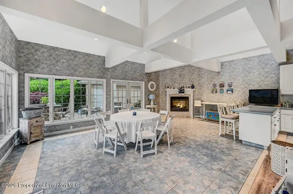 $1,699,000 | 52 Ivywood Drive, Clarks Summit, PA 18411