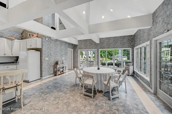 $1,699,000 | 52 Ivywood Drive, Clarks Summit, PA 18411