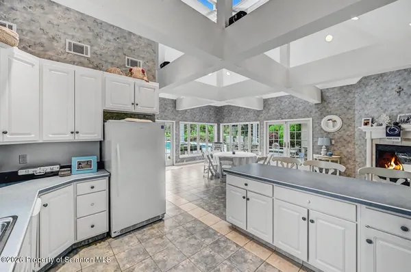 $1,699,000 | 52 Ivywood Drive, Clarks Summit, PA 18411