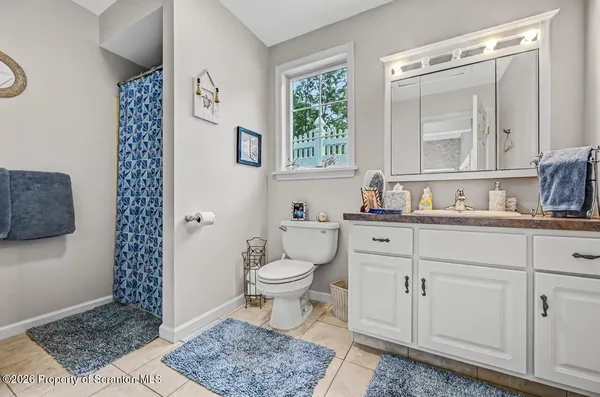 $1,699,000 | 52 Ivywood Drive, Clarks Summit, PA 18411