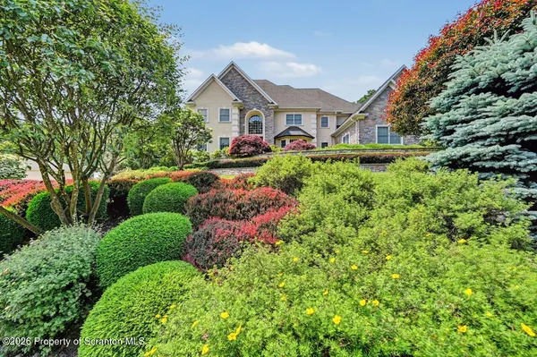 $1,699,000 | 52 Ivywood Drive, Clarks Summit, PA 18411