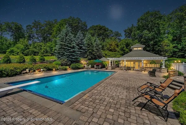 $1,699,000 | 52 Ivywood Drive, Clarks Summit, PA 18411