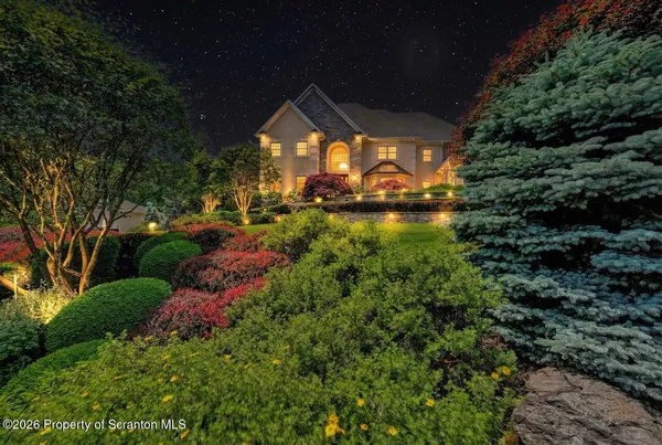 $1,699,000 | 52 Ivywood Drive, Clarks Summit, PA 18411