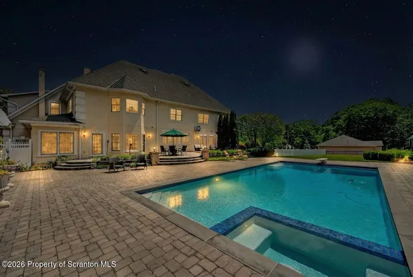 $1,699,000 | 52 Ivywood Drive, Clarks Summit, PA 18411