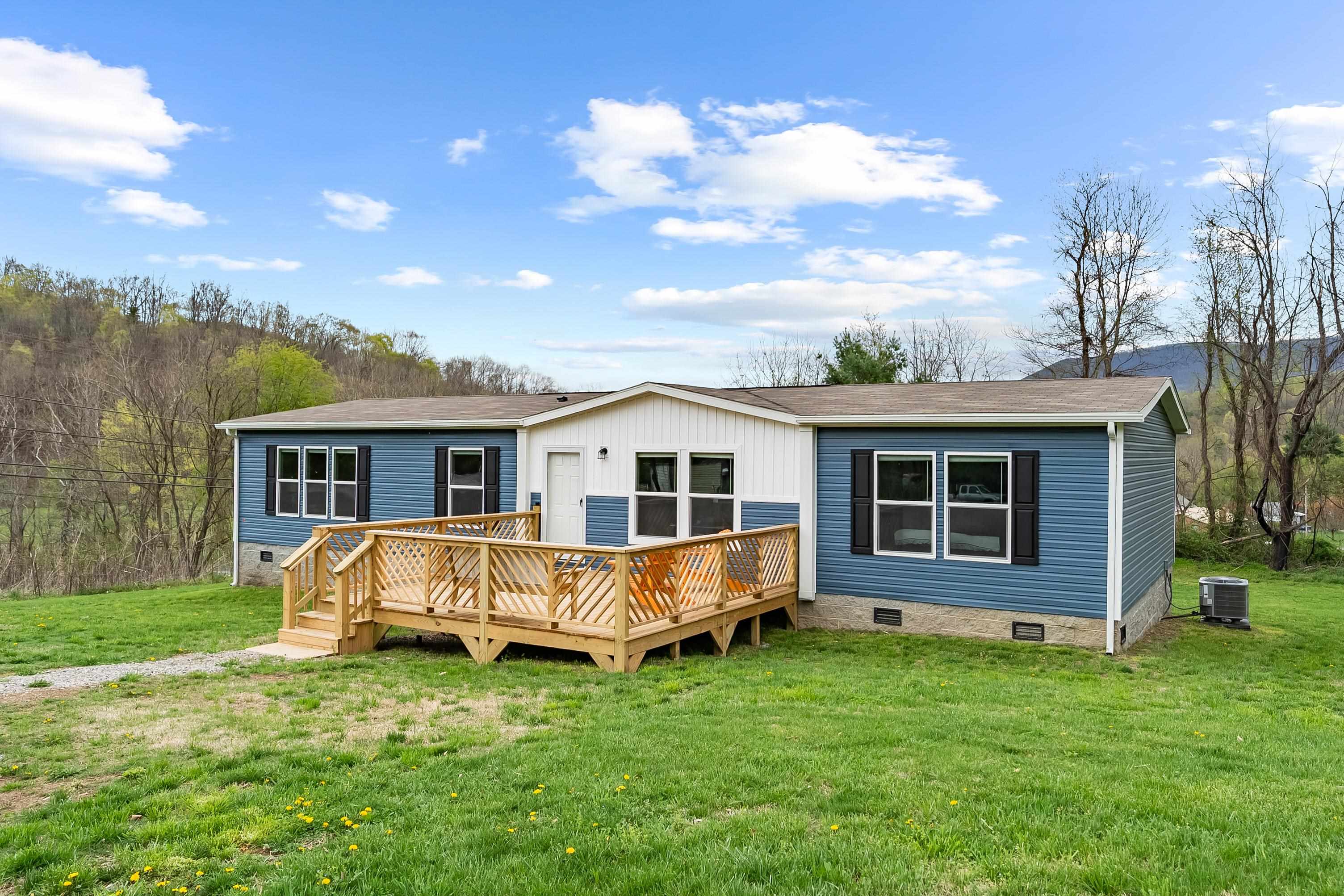 129 Burton Road Narrows, VA 24124 - Photo 6 of 67 Gallery Image 6