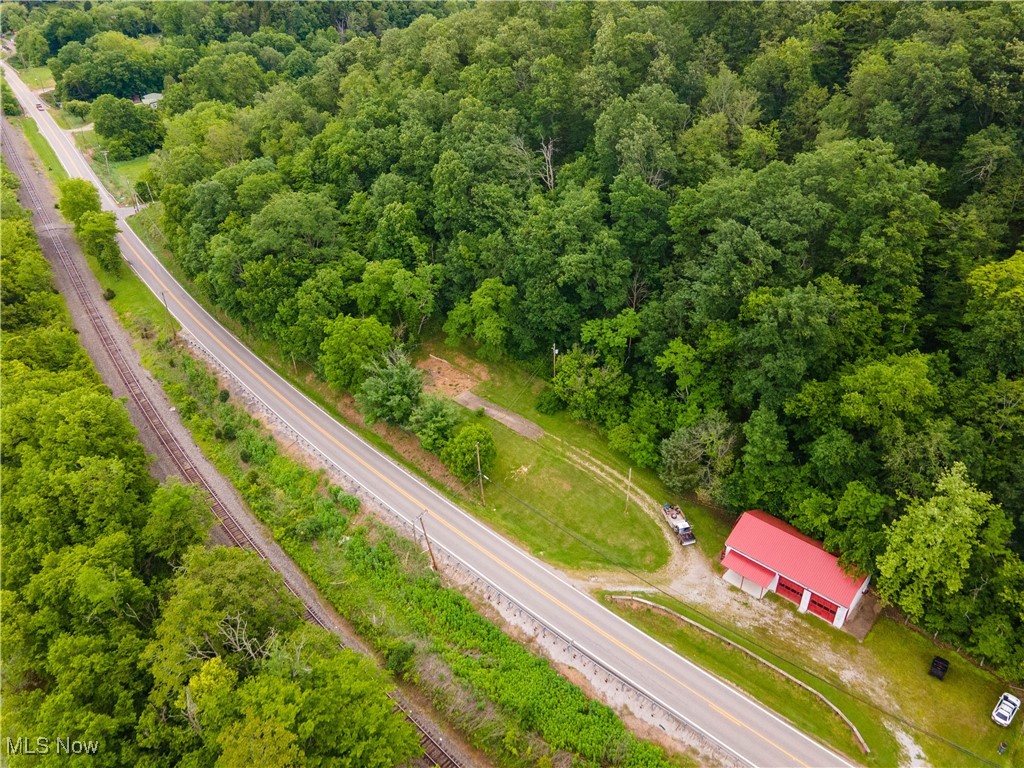 31647 Charleston Road Leon, WV 25123 - Photo 7 of 30